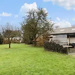Bed & Breakfast “den Gamle Lade I Hejls”